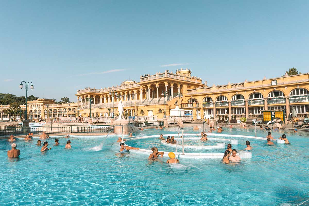 A visit to Gellért and Széchenyi thermal baths in Budapest