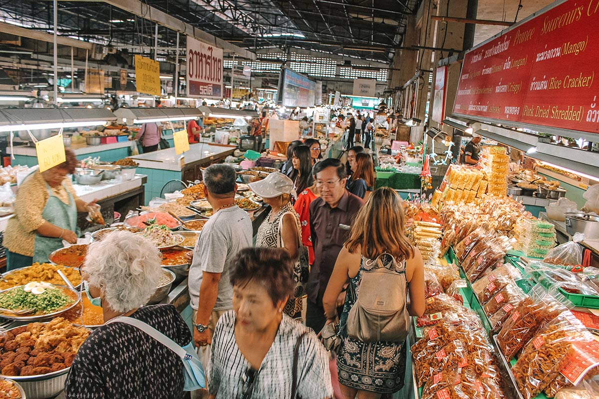 Thai food market on a Chiang Mai food tour