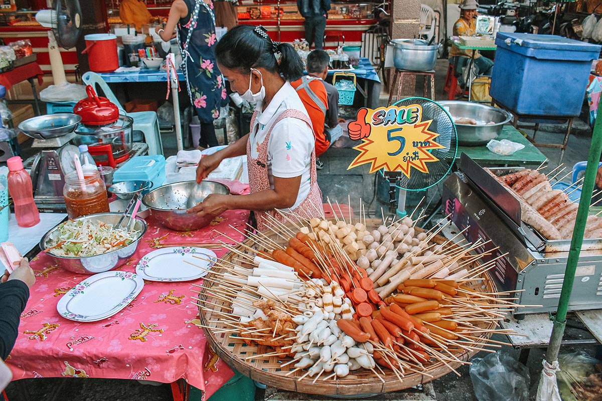 Top things to do chiang rai, Northern Thailand blog post | Municipal Market