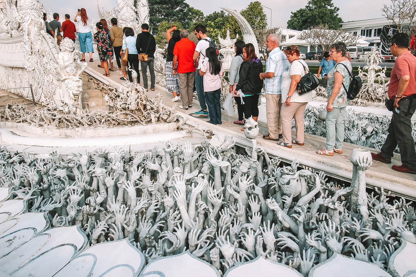 Visiting the White Temple / Wat Rong Khun in Chiang Rai, Thailand