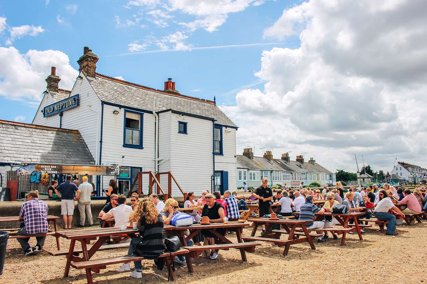 Old Neptune pub | Things to do in Whitstable - a day trip from London blog post