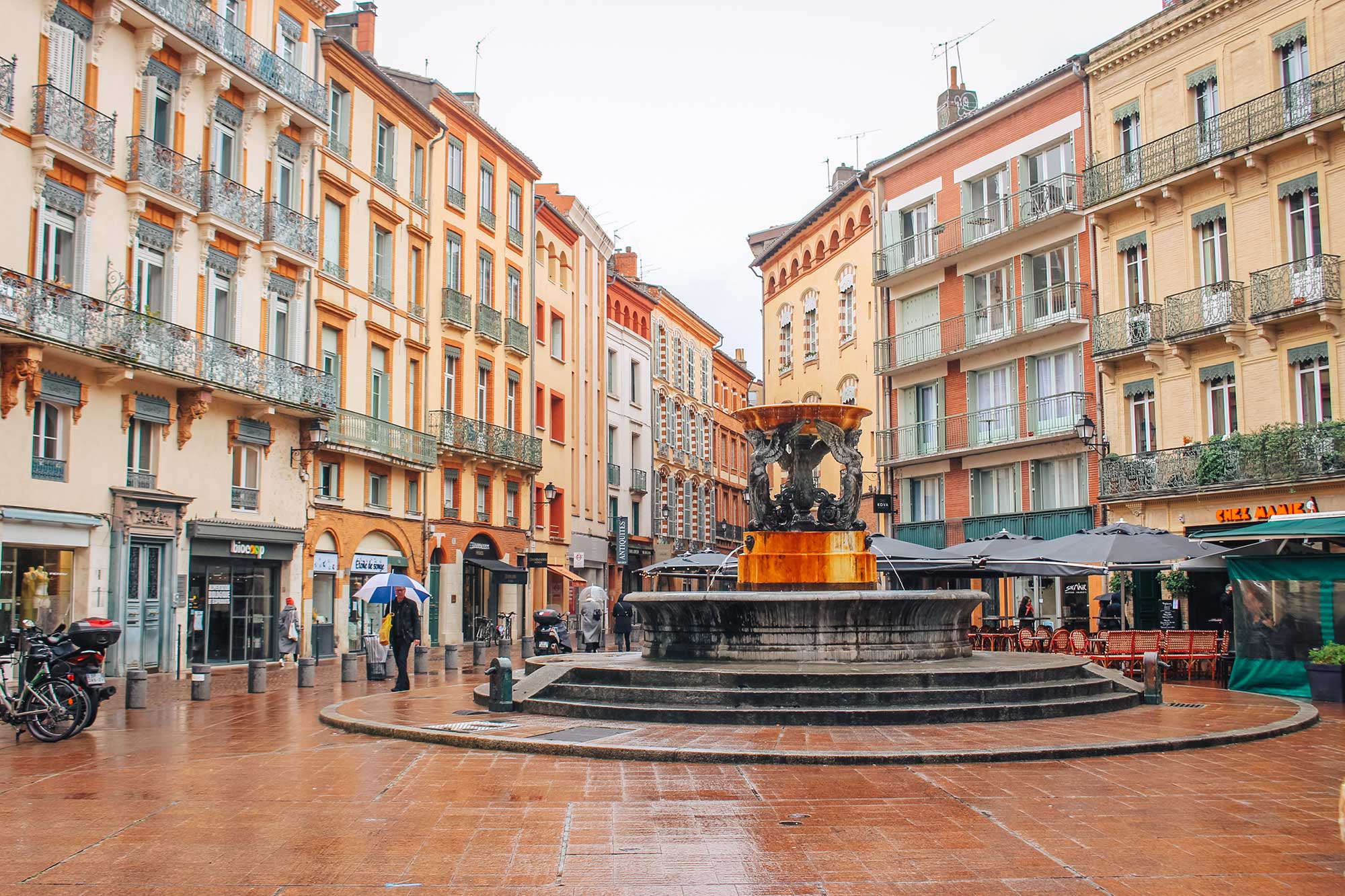 travel in toulouse