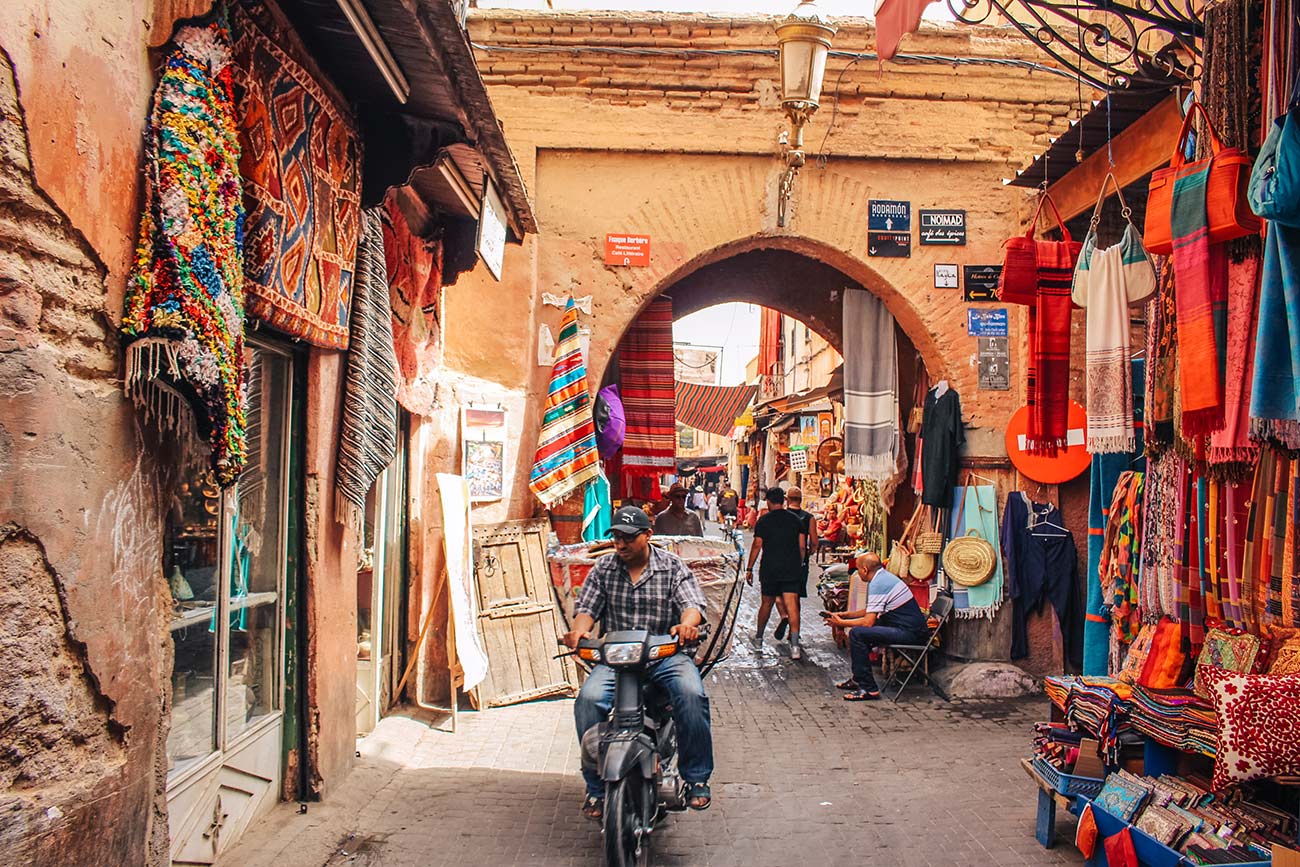 marrakech souk tour guide