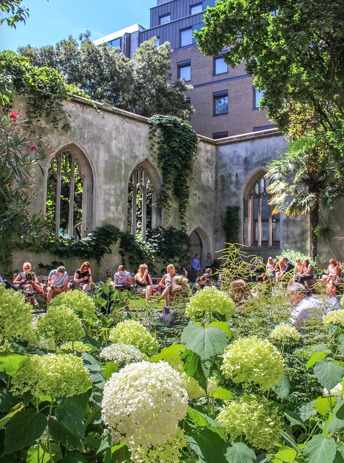 Visiting St. Dunstan in the East Church Garden and Ruins in London