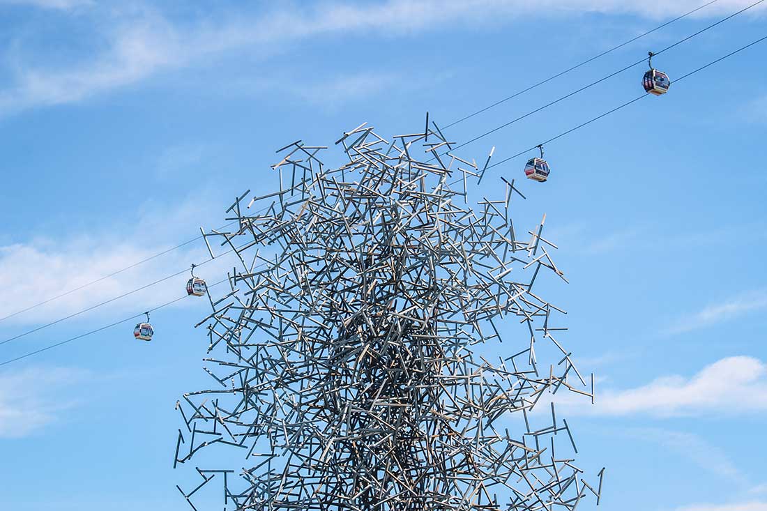 Antony Gormley - Quantum Cloud, 2000. The Line Sculpture Trail - London’s Sculpture walk along the river