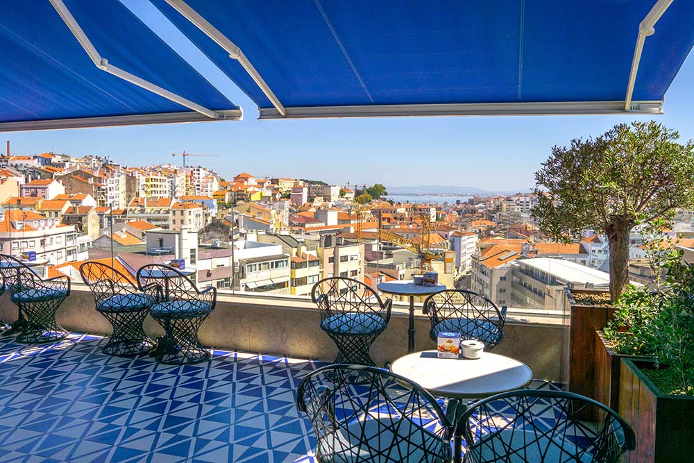 Limão Rooftop Bar, H10 Duque de Loulé - The best Rooftop Bars in Lisbon, Portugal