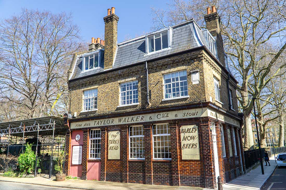 The Turk’s Head pub Wapping London Copyright CK Travels