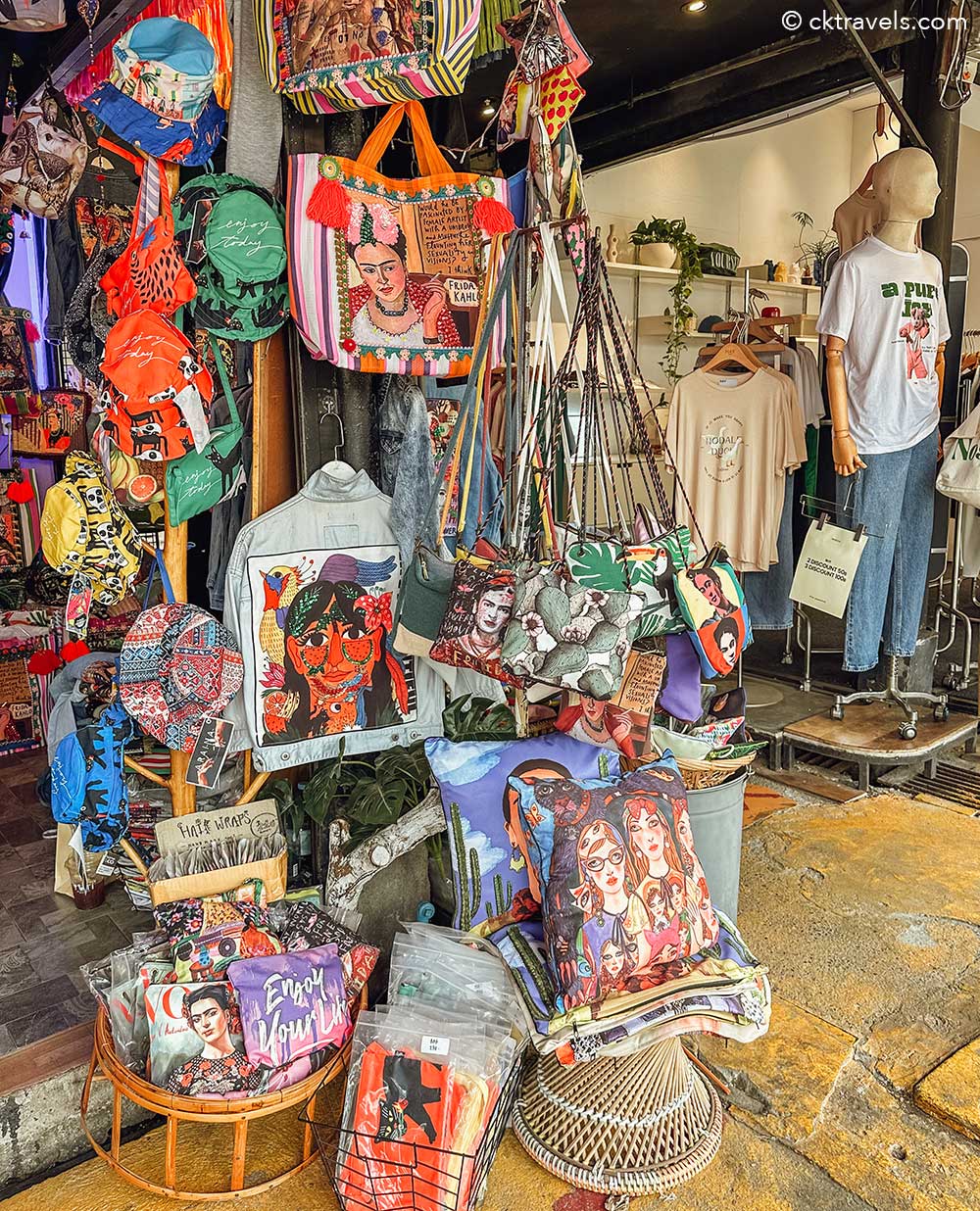 Chatuchak Market Guide, Bangkok: Best Shop Locations, Poppy Bling in 2023